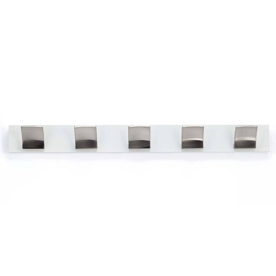 richelieu-rh132211530195-brushed-nickel-white-alternate-view-587 richelieu-rh132211530195-brushed-nickel-white-alternate-view-587