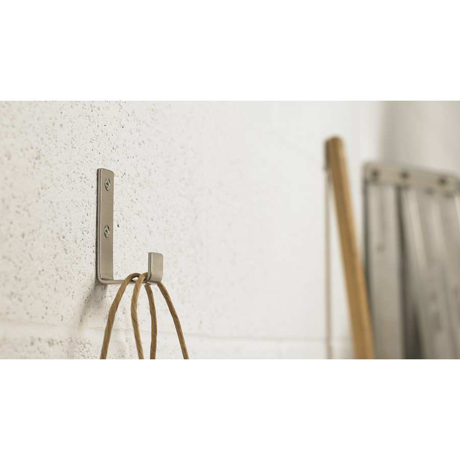 richelieu-rh3503301195-brushed-nickel-alternate-view-785