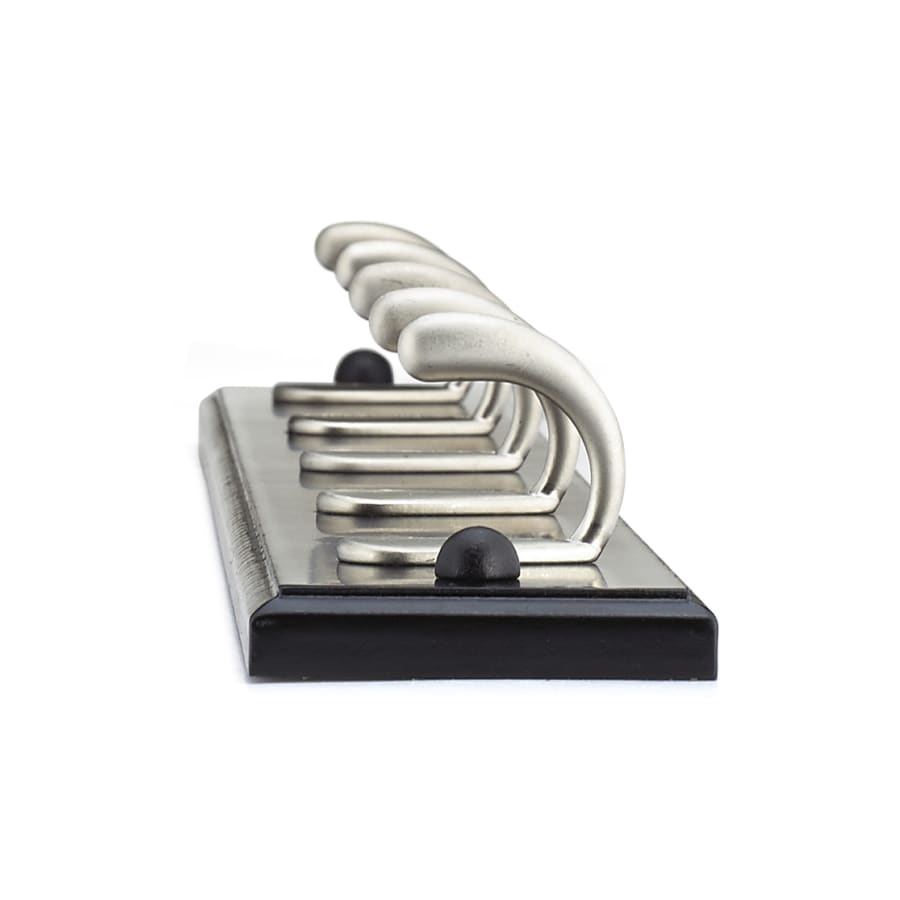 richelieu-t060214195-brushed-nickel-black-alternate-view-816 richelieu-t060214195-brushed-nickel-black-alternate-view-816