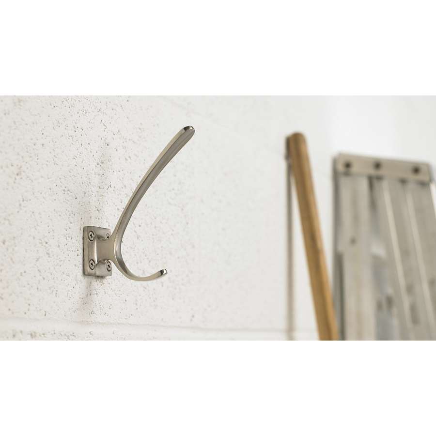 richelieu-t6216195-brushed-nickel-alternate-view-996