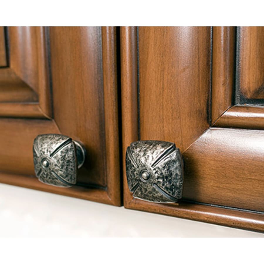 schaub-and-company-251-siena-square-knob-396 schaub-and-company-251-siena-square-knob-396