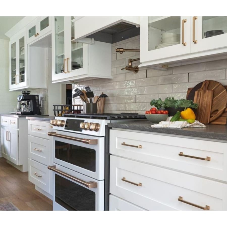 schaub-and-company-532-25pack-menlo-park-kitchen-128 schaub-and-company-532-25pack-menlo-park-kitchen-128