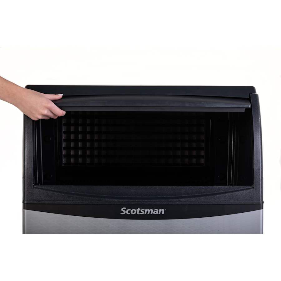 uc2024_slidingdoor_front