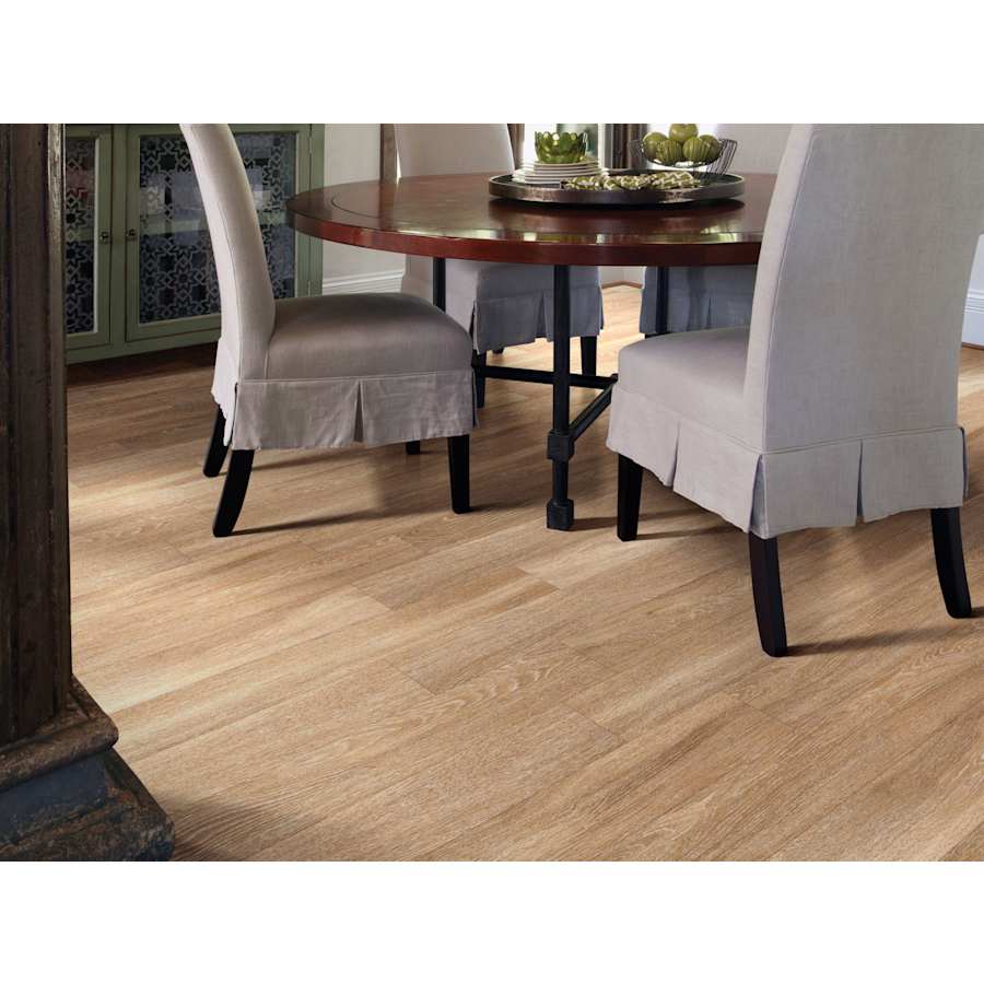 shaw-0318v-lifestyle-428