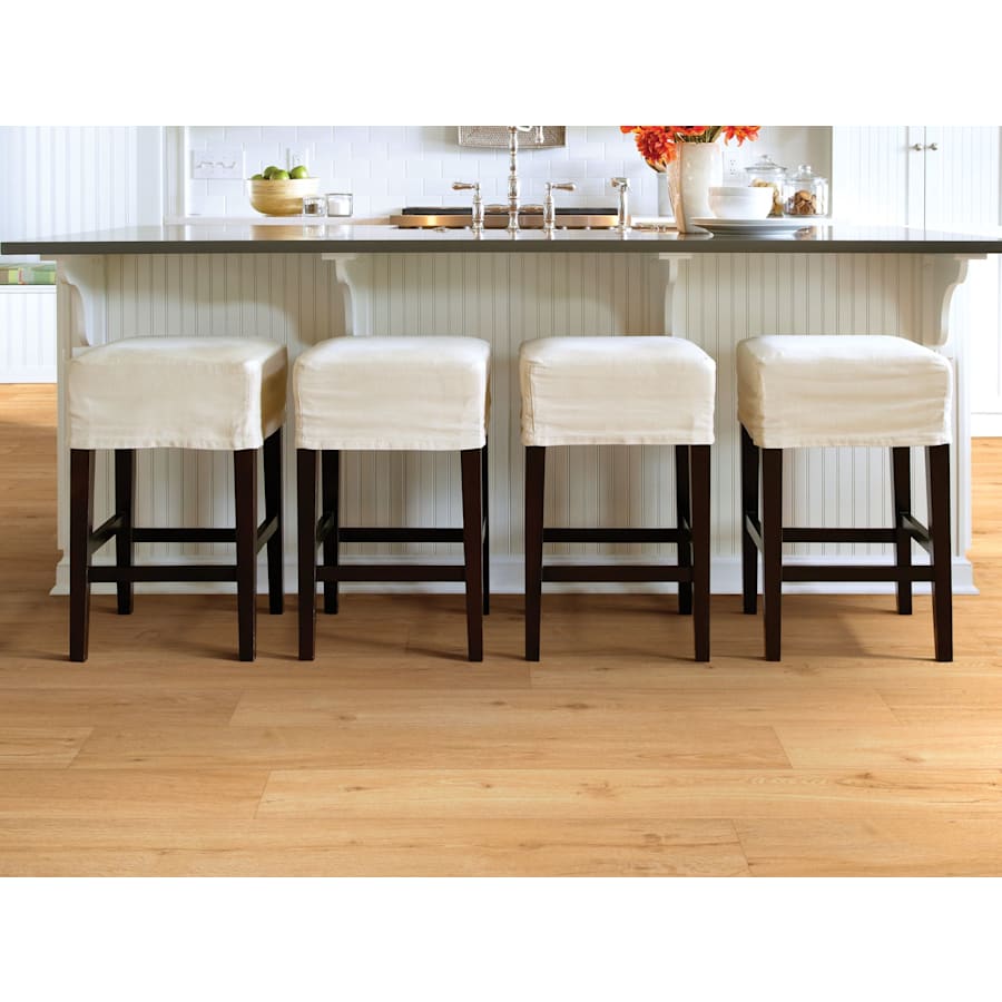 shaw-0318v-lifestyle-429