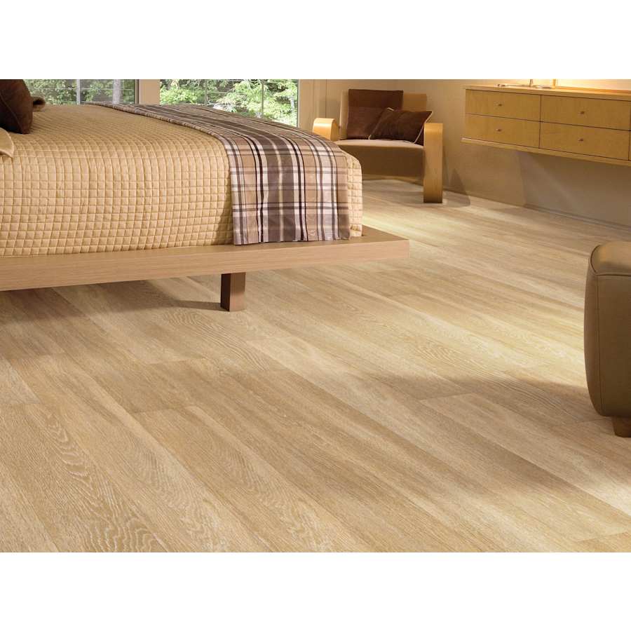 shaw-0318v-lifestyle-431