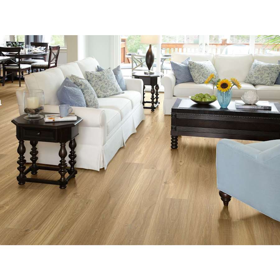 shaw-0616v-lifestyle-264