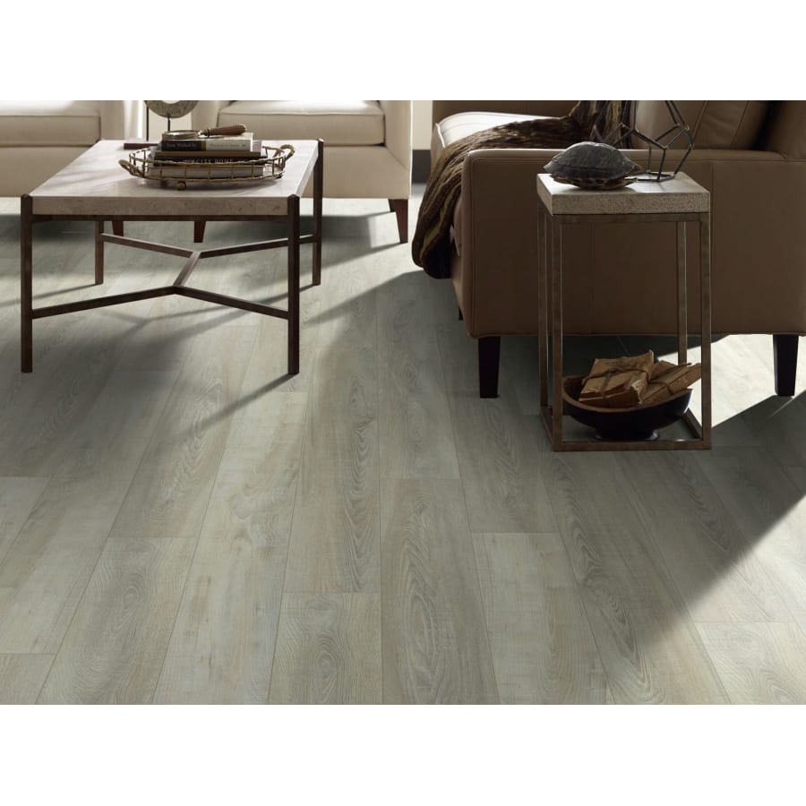 shaw-2001v-lifestyle-10 shaw-2001v-lifestyle-10