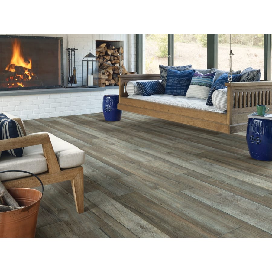 shaw-2001v-lifestyle-19 shaw-2001v-lifestyle-19