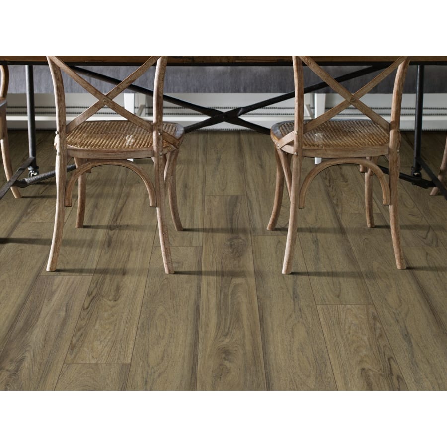 shaw-2001v-lifestyle-9 shaw-2001v-lifestyle-9