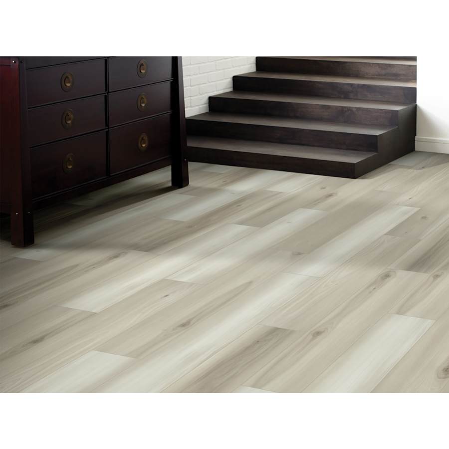 shaw-2045v-lifestyle-112