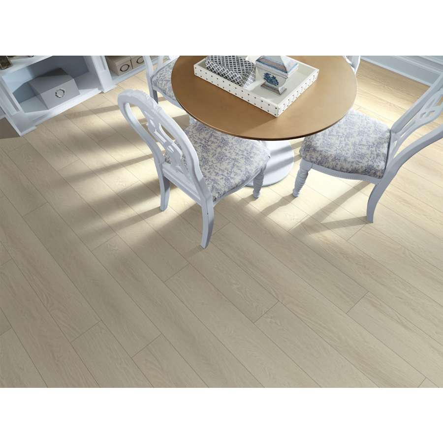 shaw-2045v-lifestyle-113