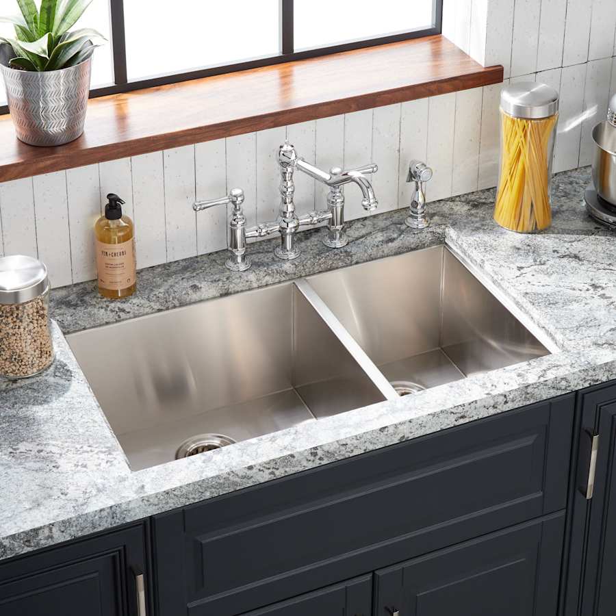 Susiページ4 MSI Undermount Stainless Steel 33 in. x 19 in. Single Bowl