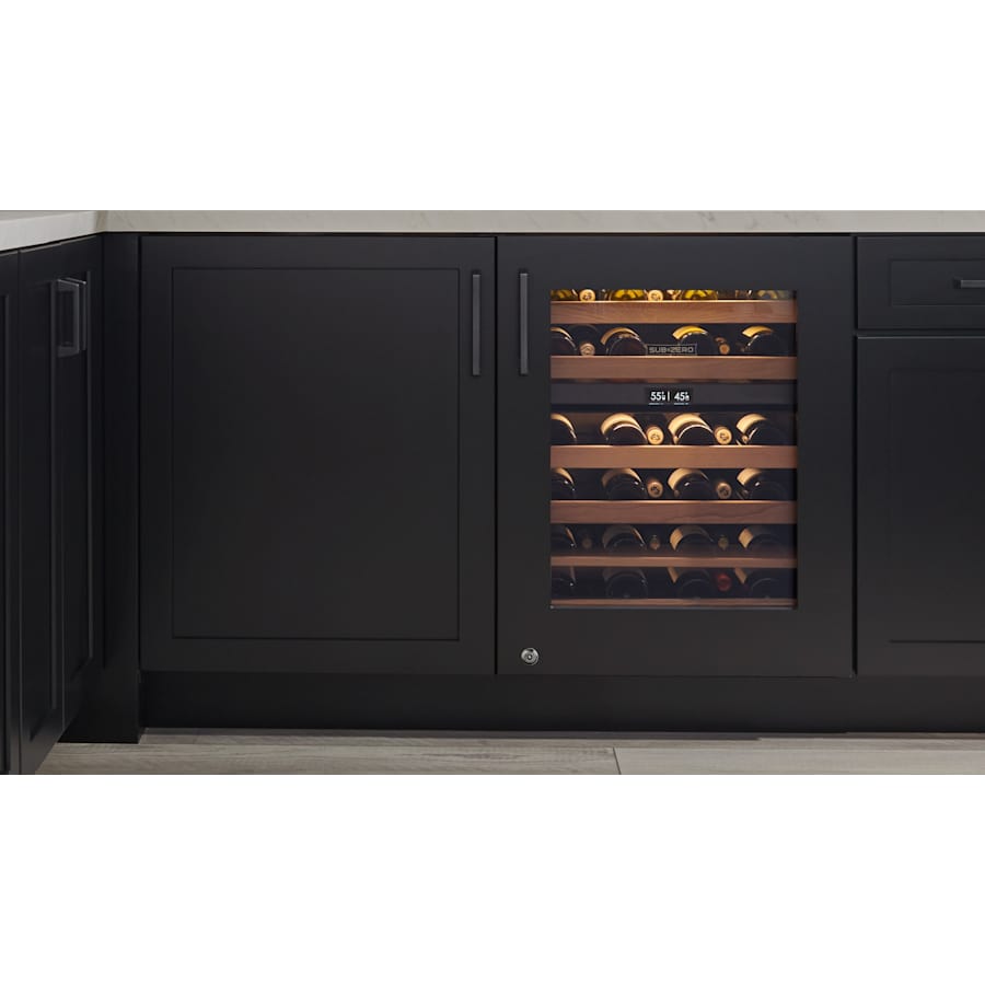 sub-zero-7042232-6253626