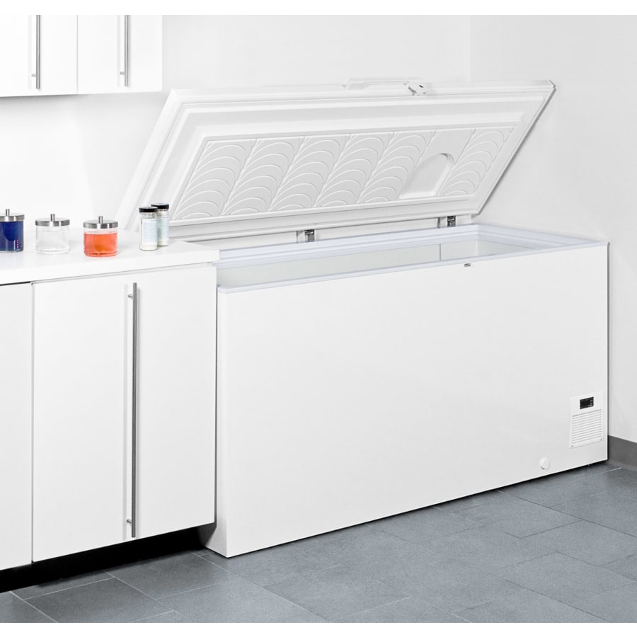 summit-el51lt-lifestyle-193 summit-el51lt-lifestyle-193