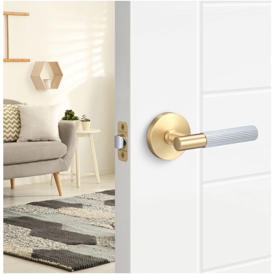 sure-loc-ap101-rd-grip-skn-alternate-image-46 sure-loc-ap101-rd-grip-skn-alternate-image-46