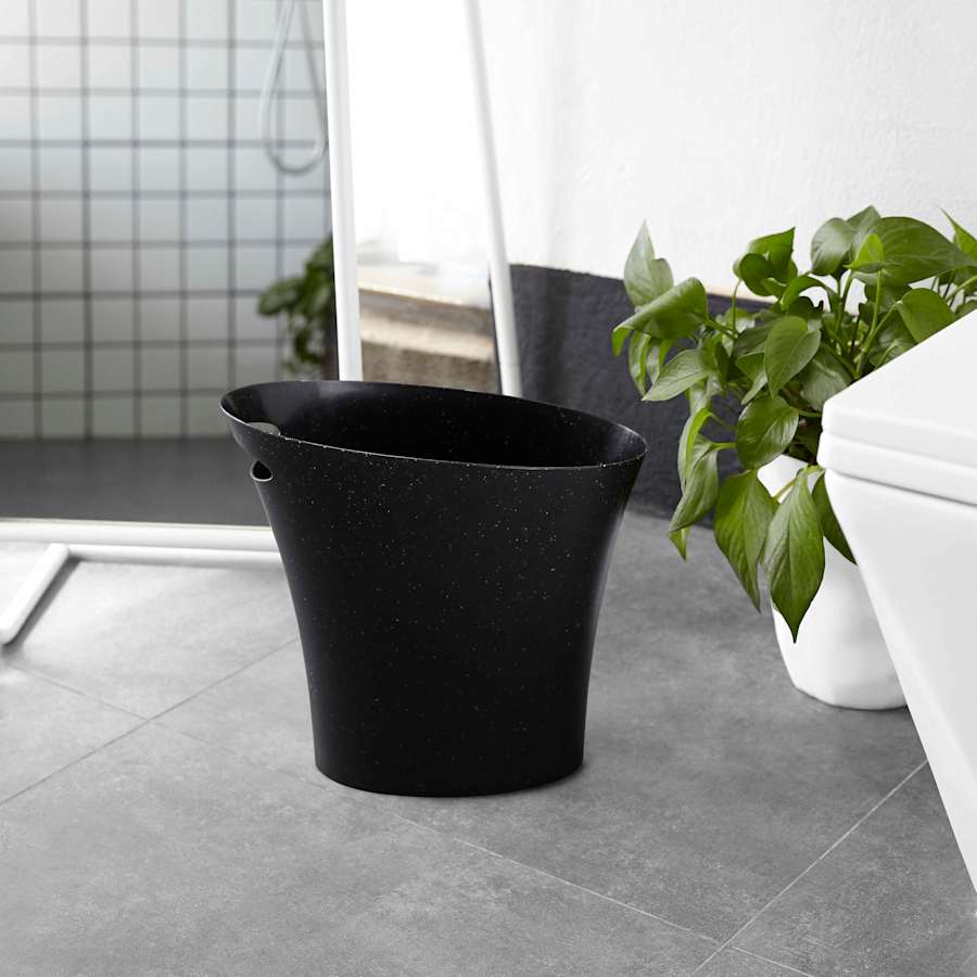 umbra-082610-alternate-image-3