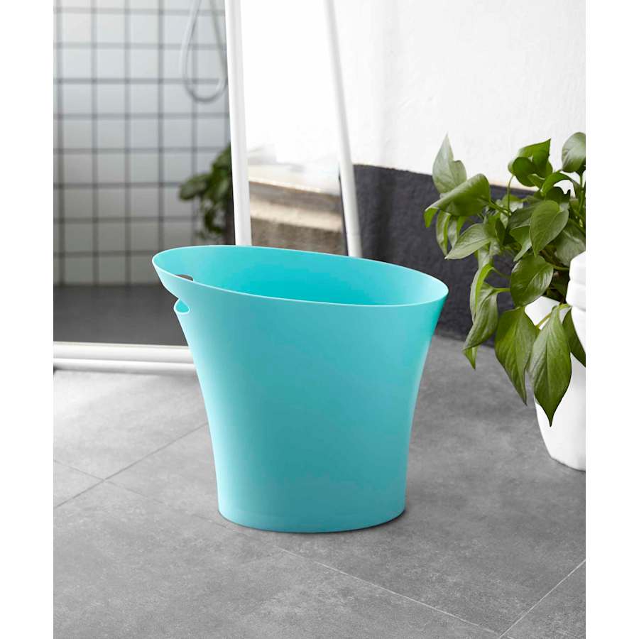 umbra-082610-alternate-image-5