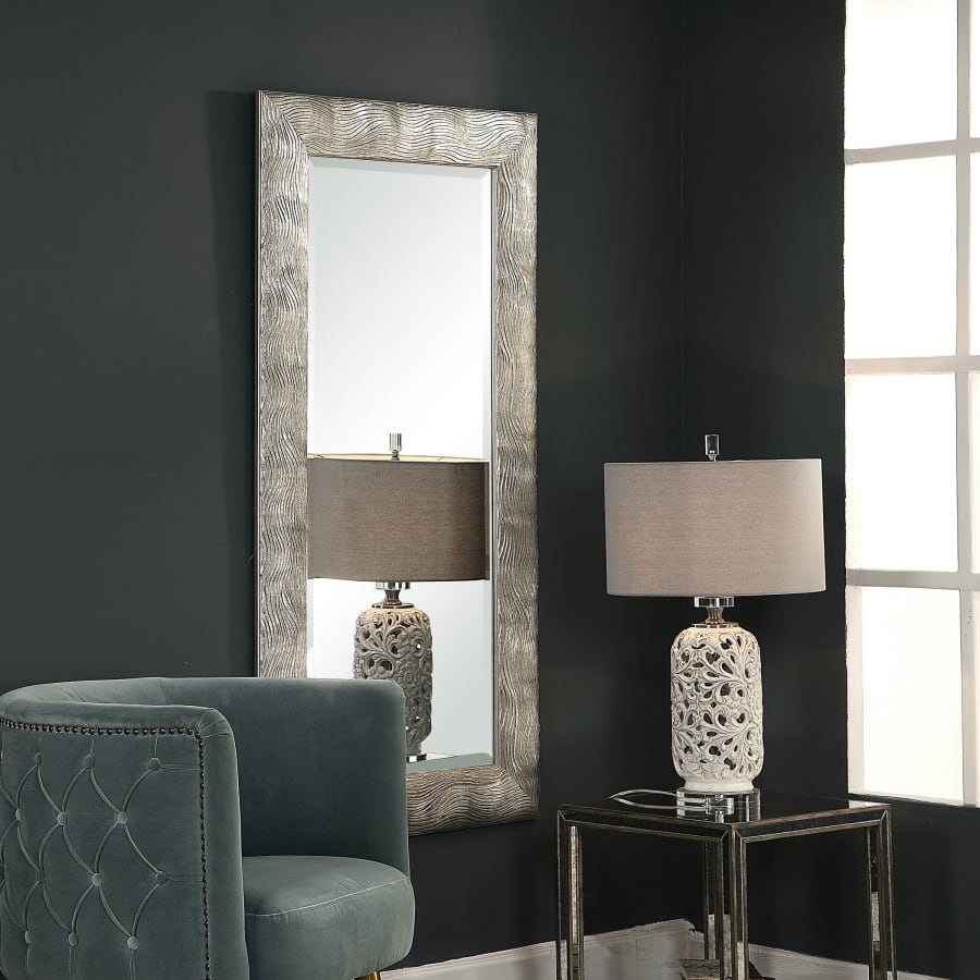 Uttermost-09447-Detail