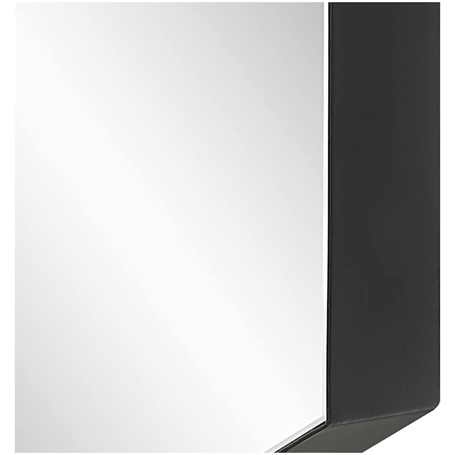 uttermost-09762-alternate-image-100