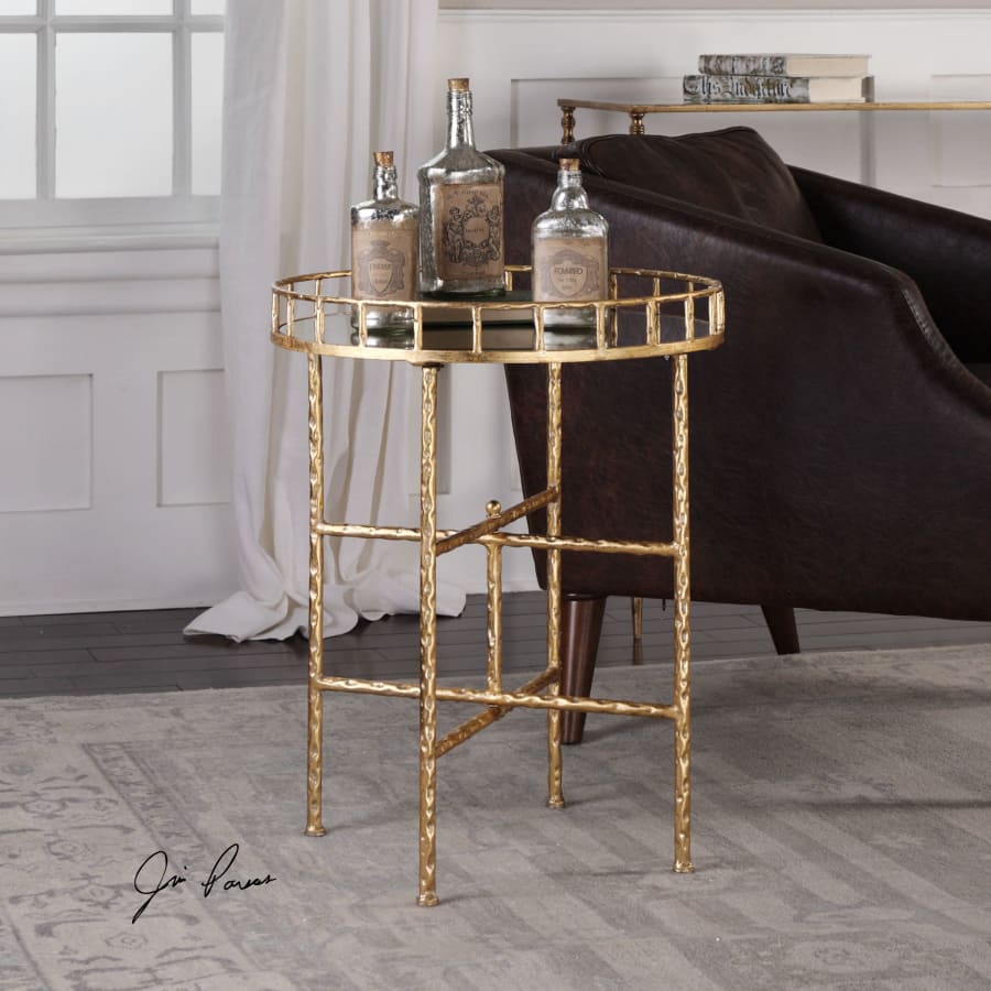 Uttermost-24711-Application Image