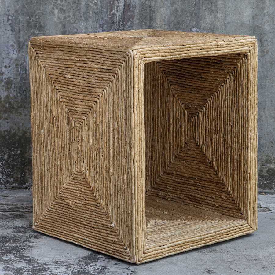 uttermost-25205-alternate-image-72