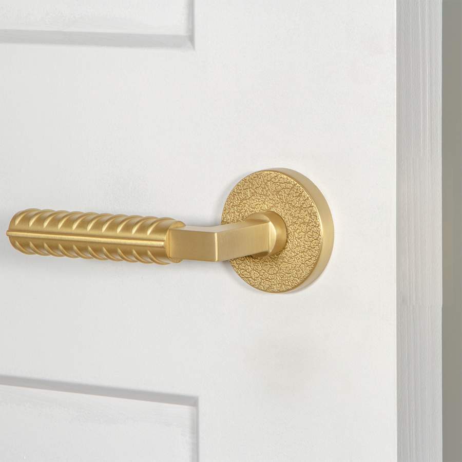 viaggio-clomltcon-reb_dd-alternate-image-3884