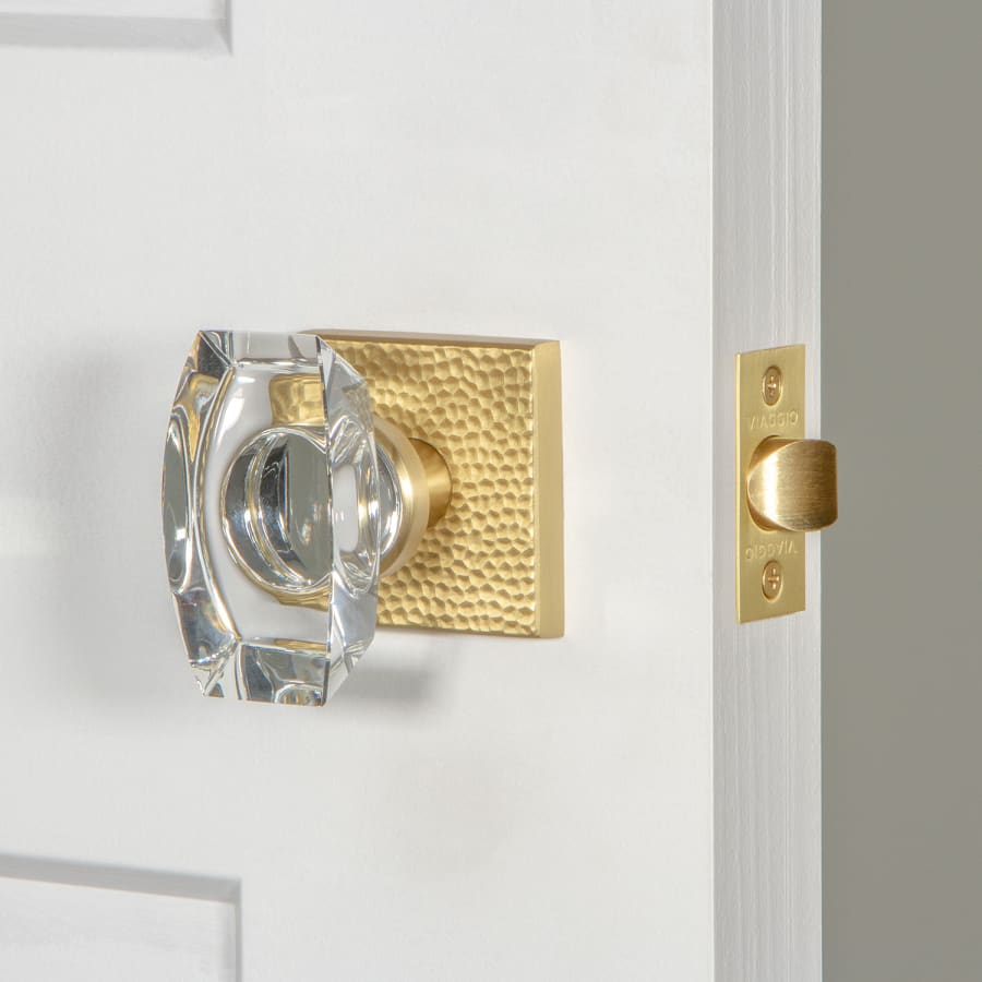 人気 Viaggio 622743 Quadrato Hammered Solid Brass Privacy Door ウイスキー