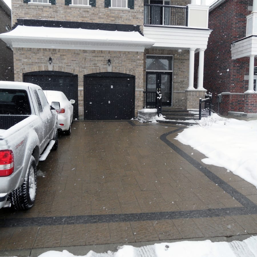 snow-melting-driveway snow-melting-driveway
