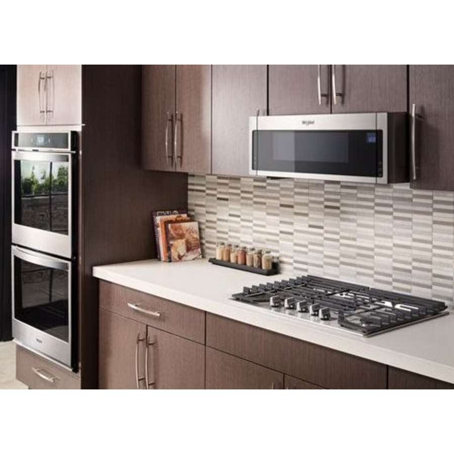 whirlpool-wcg97us0h-lifestyle-view-41
