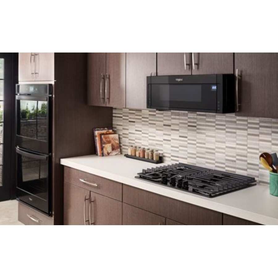 whirlpool-wml55011h-lifestyle-view-127