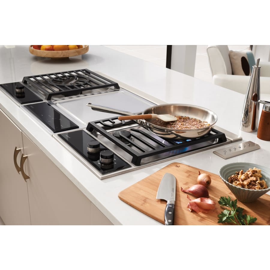 wolf-cg152tf-lp-alternate-view-214 wolf-cg152tf-lp-alternate-view-214