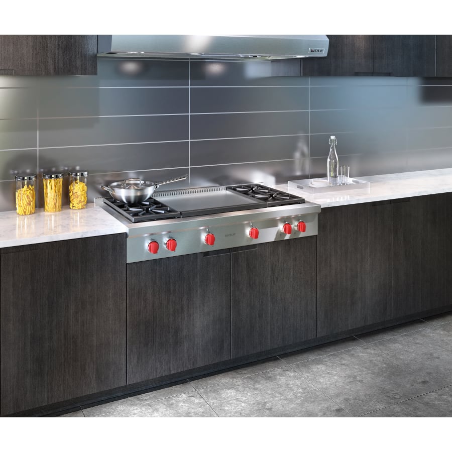 wolf-srt484dg-alternate-view-240 wolf-srt484dg-alternate-view-240