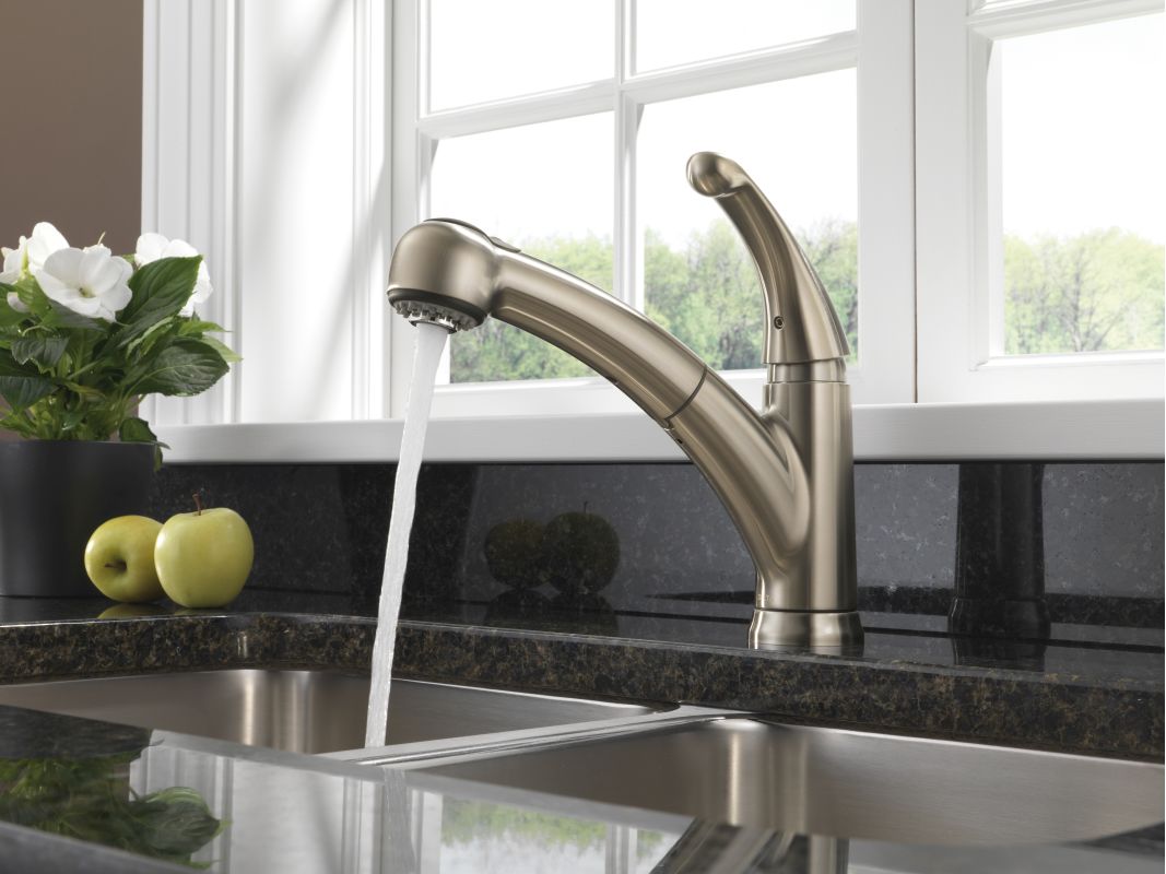 Faucet.com | 467-SS-DST in Brilliance Stainless by Delta