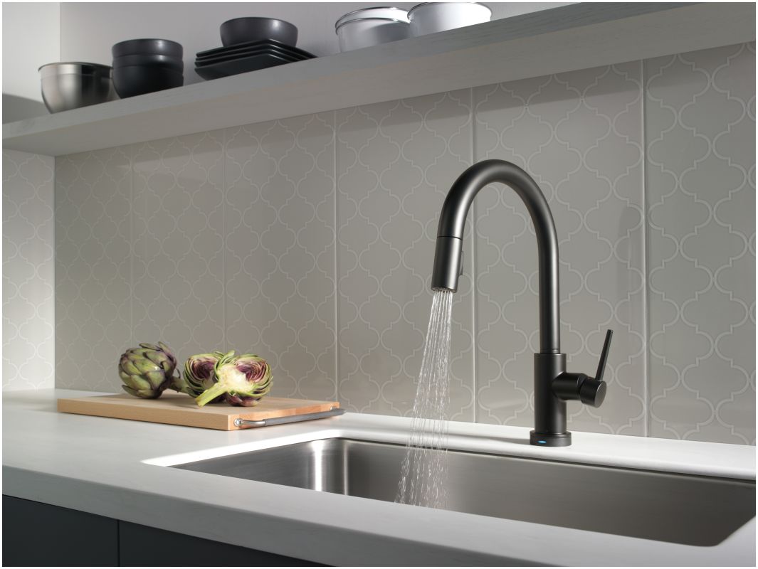 Faucet.com | 9159T-BL-DST in Matte Black by Delta