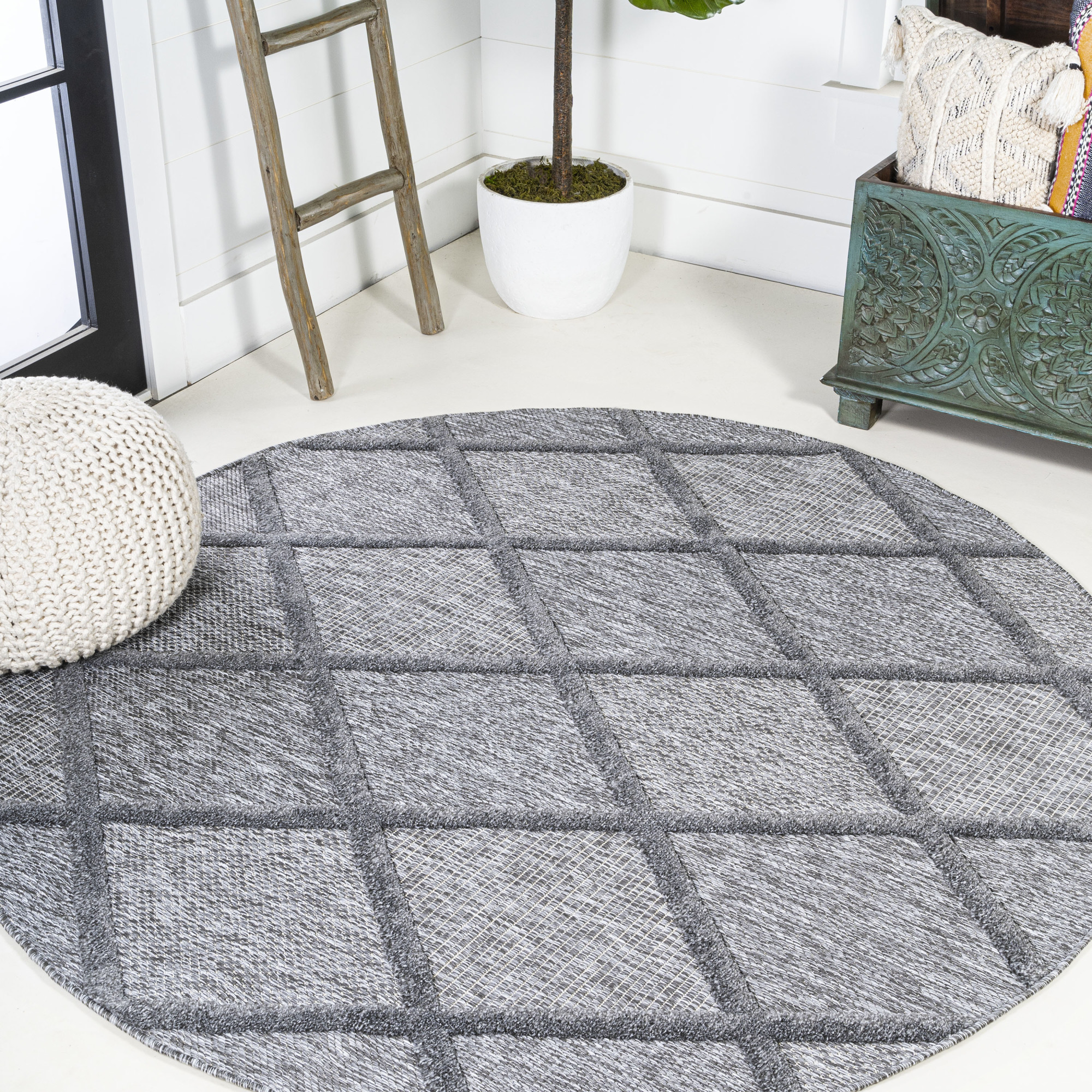 Photos - Area Rug Ibiza JONATHAN Y Lighting IBZ101A-5R  5-1/4' x 5-1/4' Polypropylene Geometric Indoor / Outdoor Round  Dark Gray Home 
