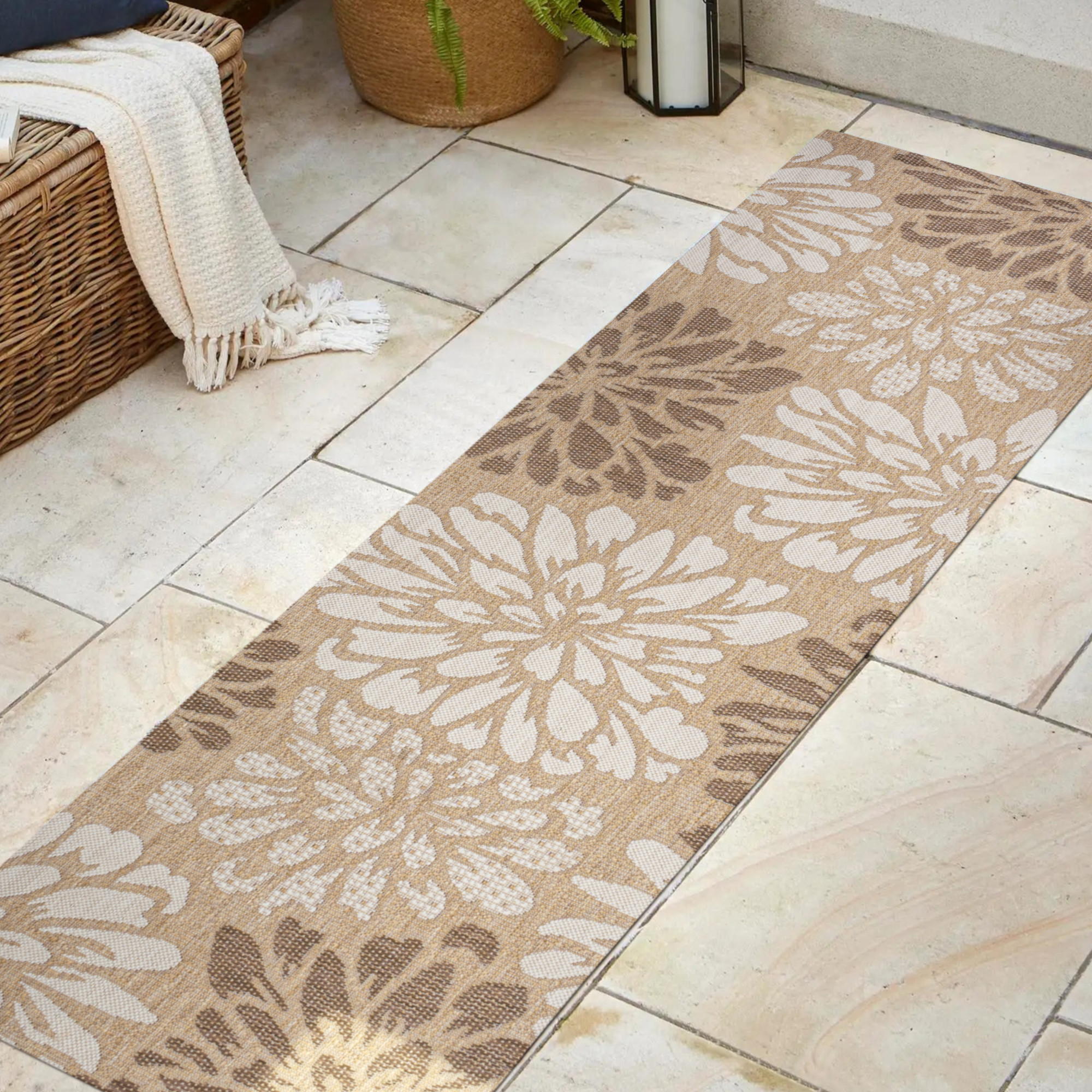 Photos - Area Rug SanTa JONATHAN Y Lighting SMB110-28  Monica 2-1/4' x 8' Polypropylene Botanical Indoor/Outdoor Runner Brown / Cream Home Deco 