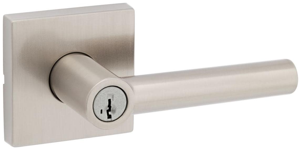 Photos - Door Handle MILAN Kwikset 740MILSQT-S  Single Cylinder Keyed Entry Door Lever Set with Square Rose and SmartKey Satin Nickel Door Hardwar 