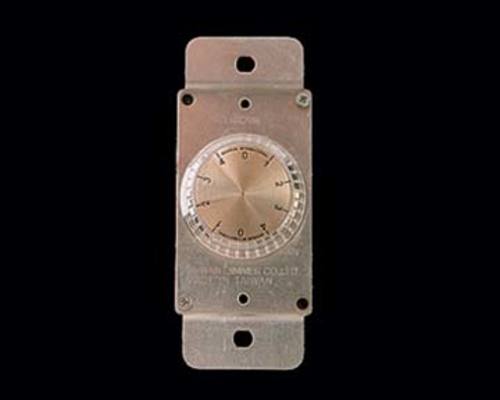 Quorum International Q7-1197-0 Fan Control White Lighting Accessories and Parts Ceiling Fan Accessories Wall Controls