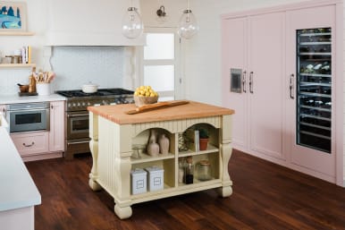 A range of Kitchen Appliances in Pink