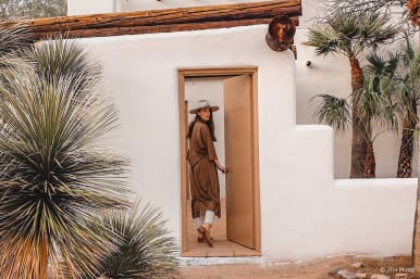 Desert Chic With The Joshua Tree House