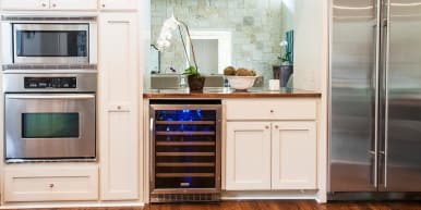 Edgestar 53 store bottle wine cooler